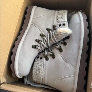 bearpaw boots marie
